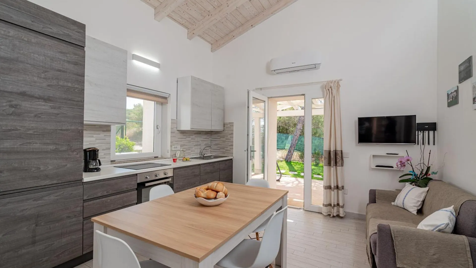Ferienhaus Case Al Mare Di Cala Saccaia Pittulongu Italien